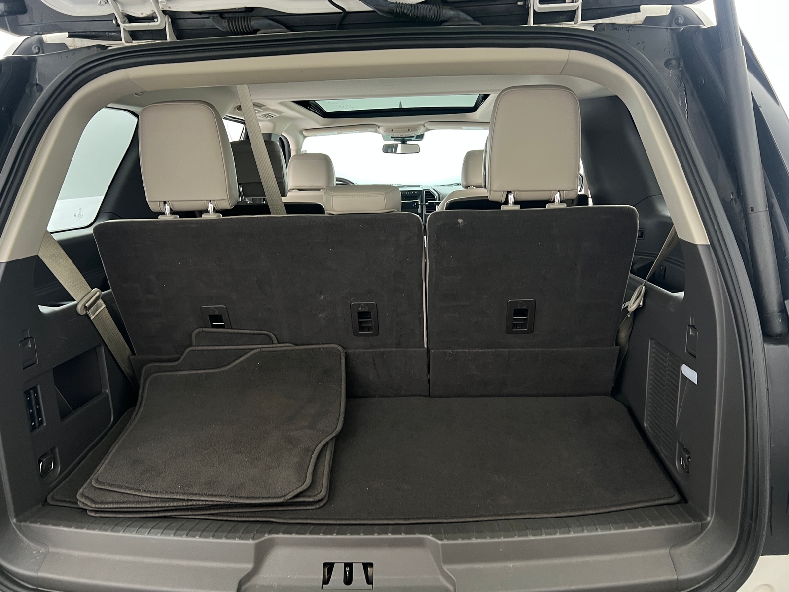 Thumbnail: 2021 Ford Expedition - 6