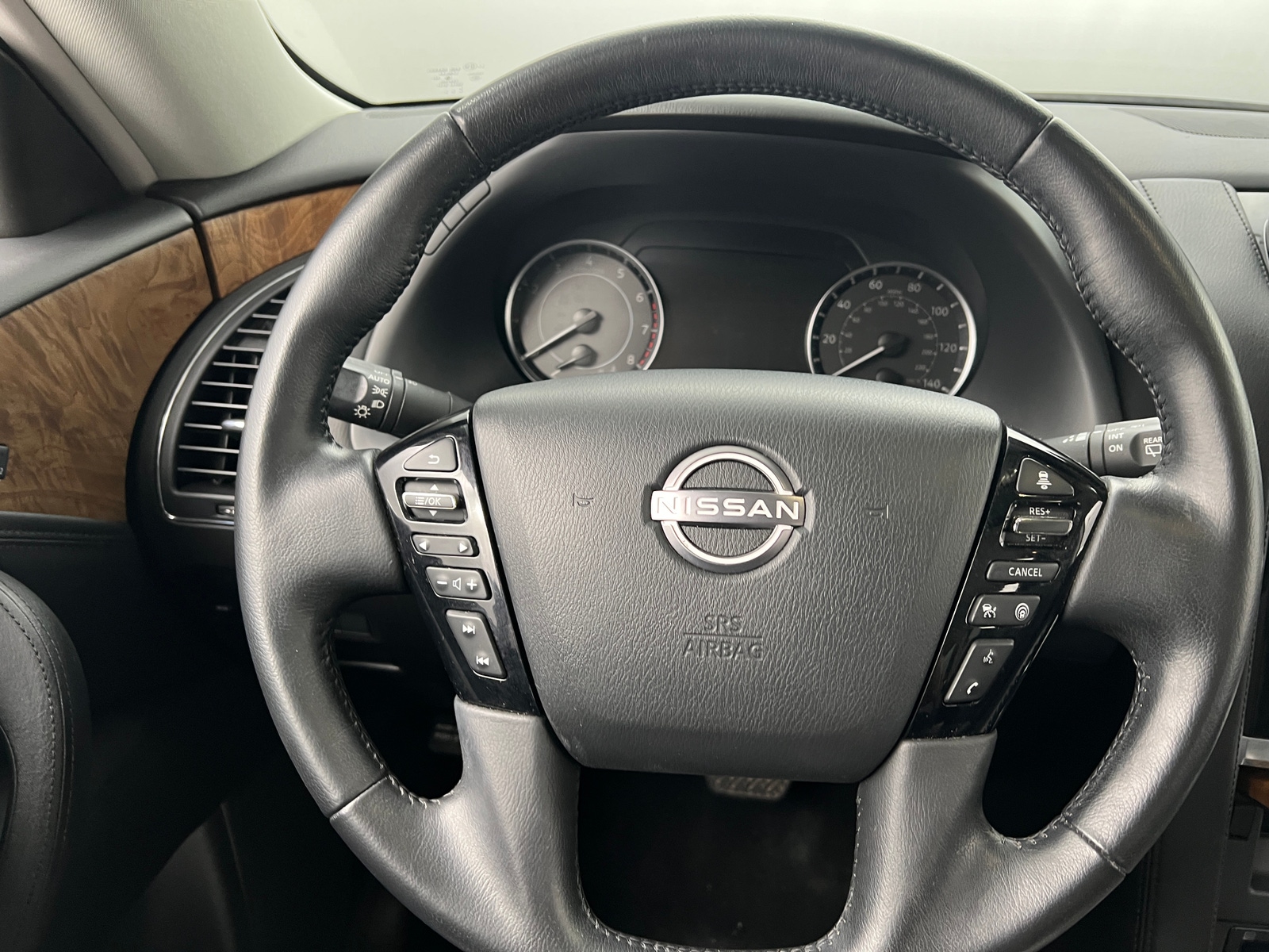 Thumbnail: 2022 Nissan Armada - 4