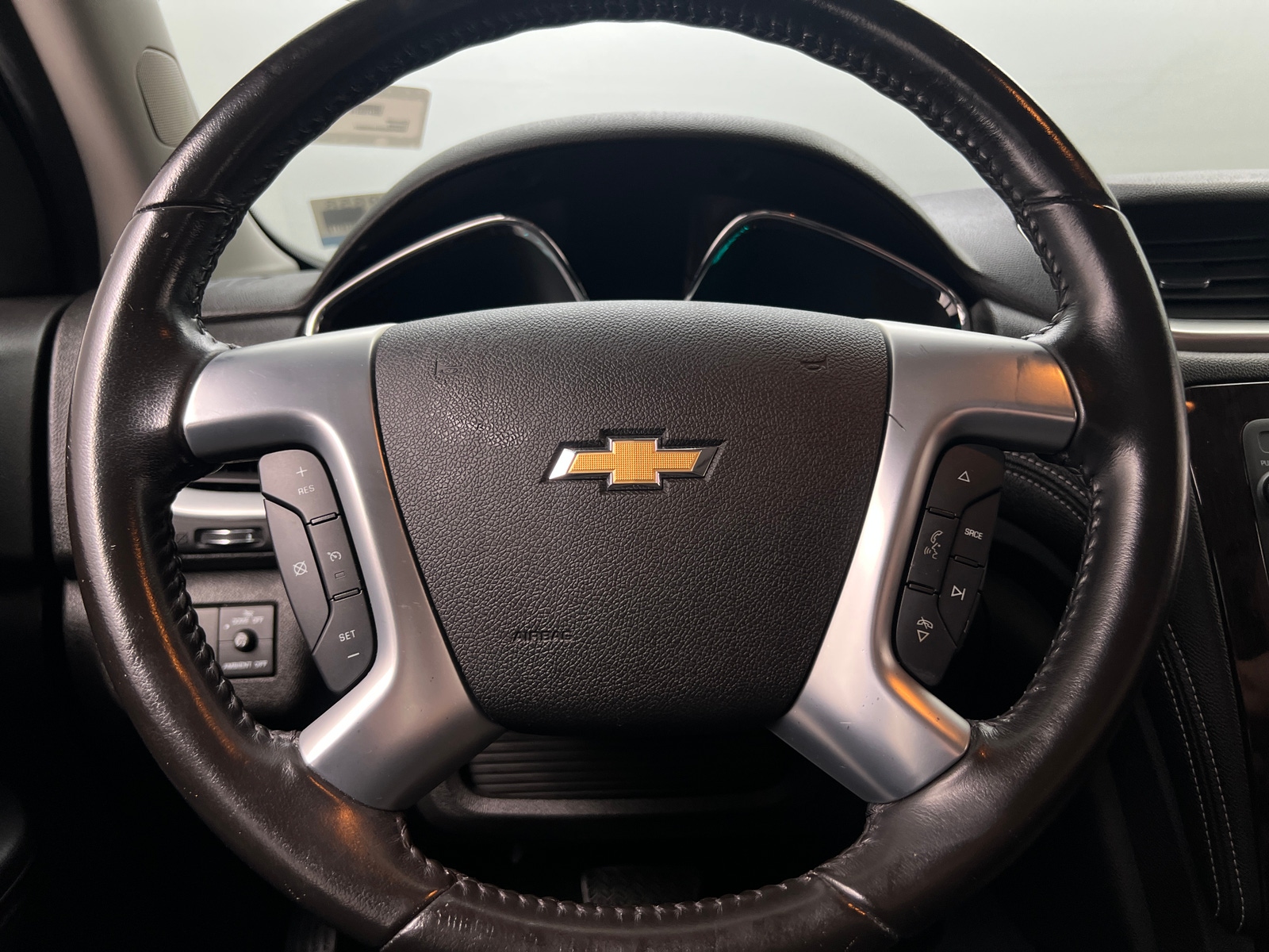 Thumbnail: 2017 Chevrolet Traverse - 5