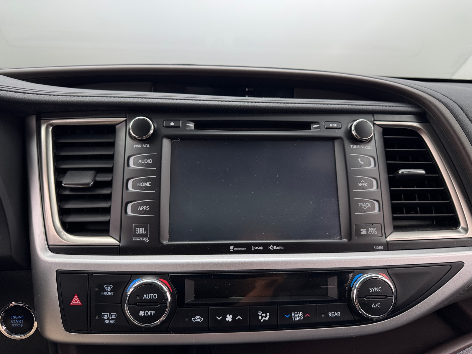 Thumbnail: 2019 Toyota Highlander - 3