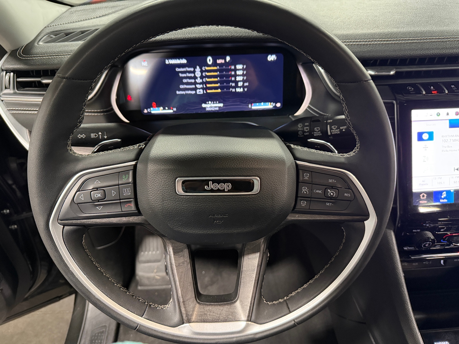 Thumbnail: 2024 Jeep Grand Cherokee - 4