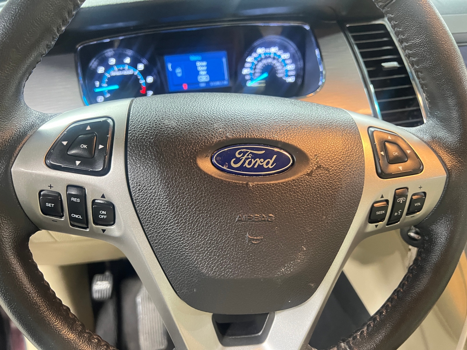 Thumbnail: 2019 Ford Taurus - 5