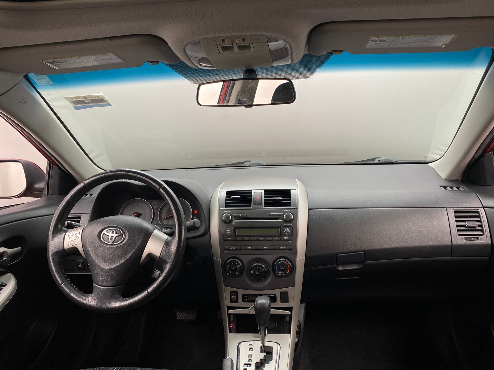 Thumbnail: 2010 Toyota Corolla - 3