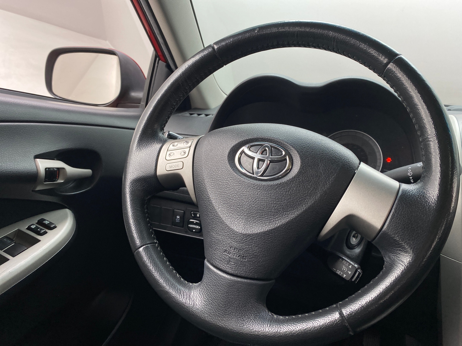 Thumbnail: 2010 Toyota Corolla - 5