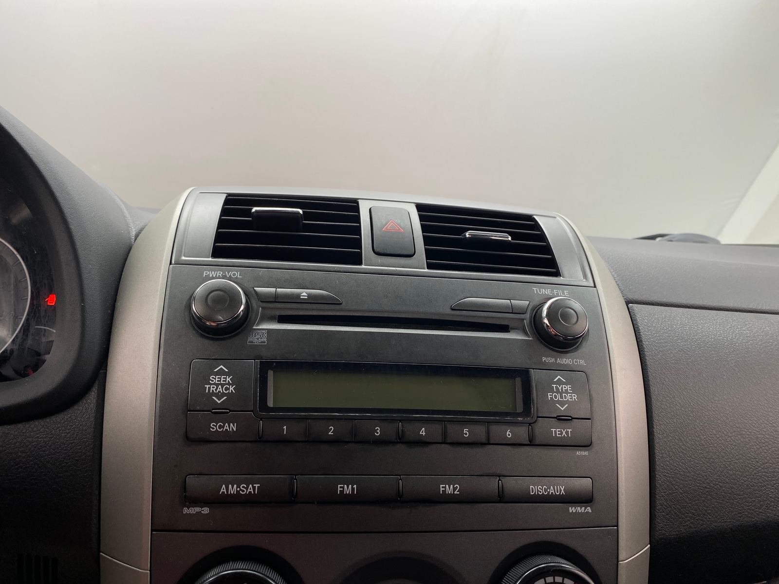 Thumbnail: 2010 Toyota Corolla - 4