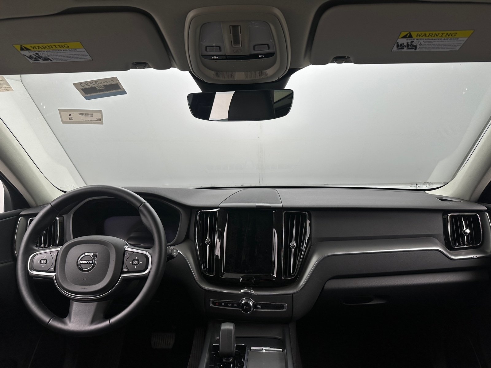 Thumbnail: 2025 Volvo XC60 - 3