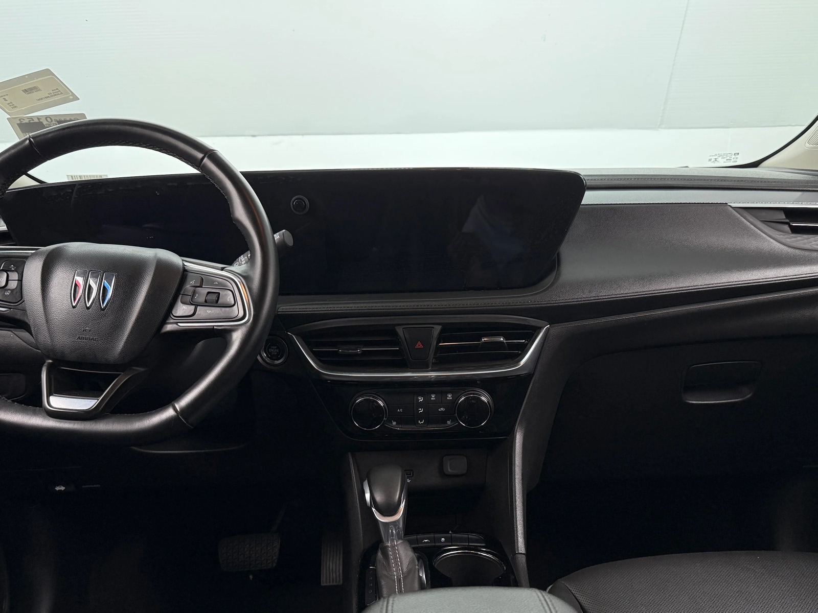 Thumbnail: 2024 Buick Encore GX - 2