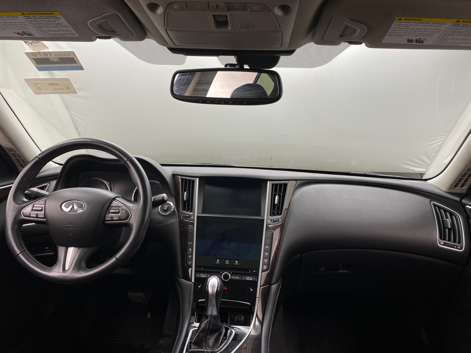 Thumbnail: 2015 INFINITI Q50 - 2