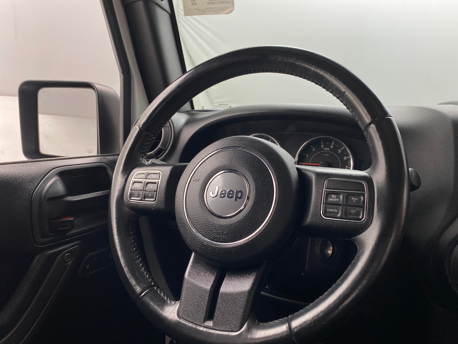 Thumbnail: 2018 Jeep Wrangler - 5
