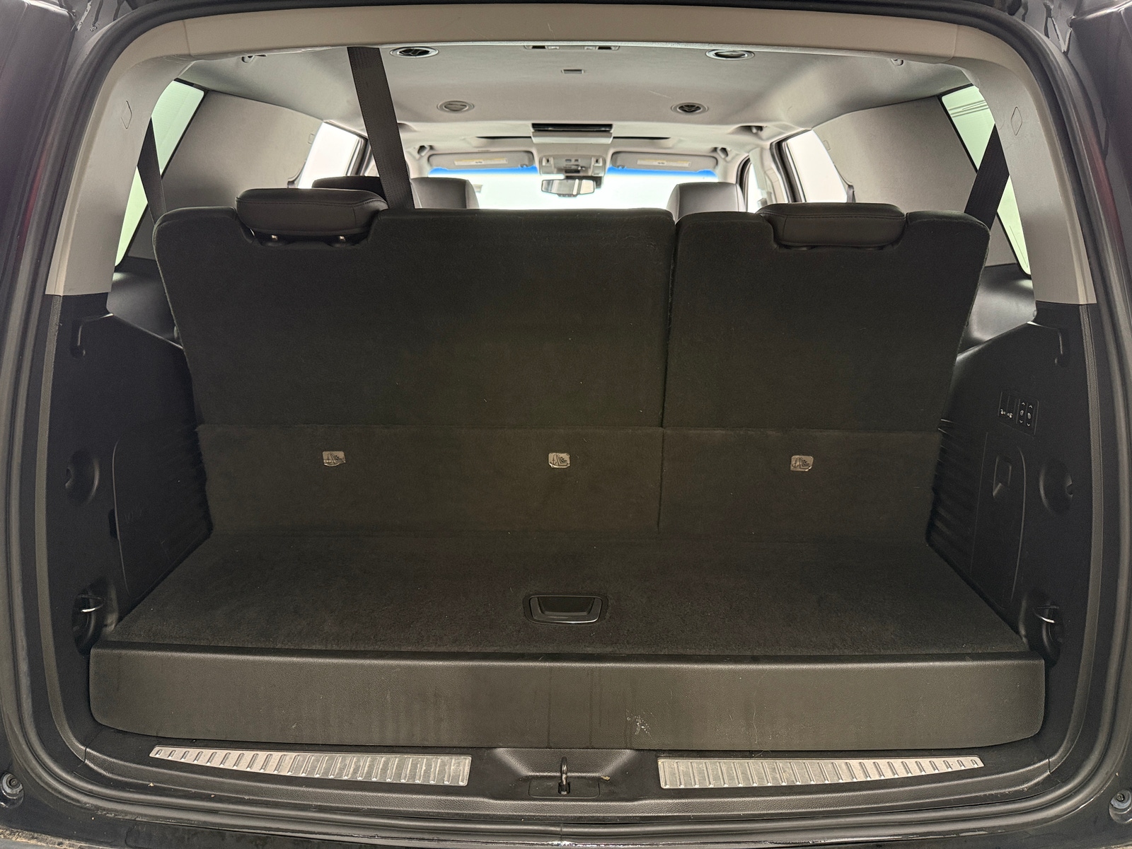 Thumbnail: 2016 Cadillac Escalade - 6