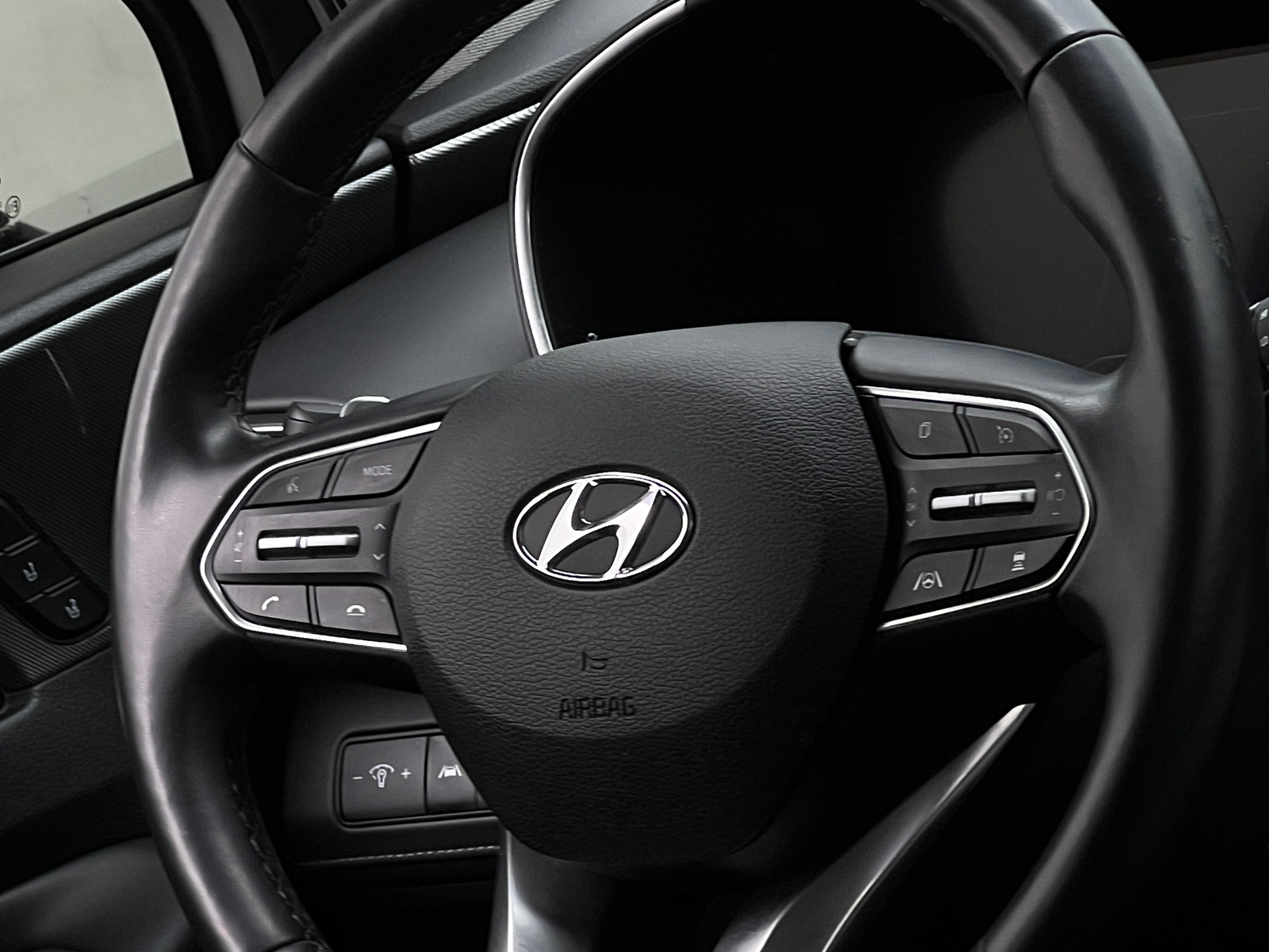 Thumbnail: 2023 Hyundai Santa Fe - 4