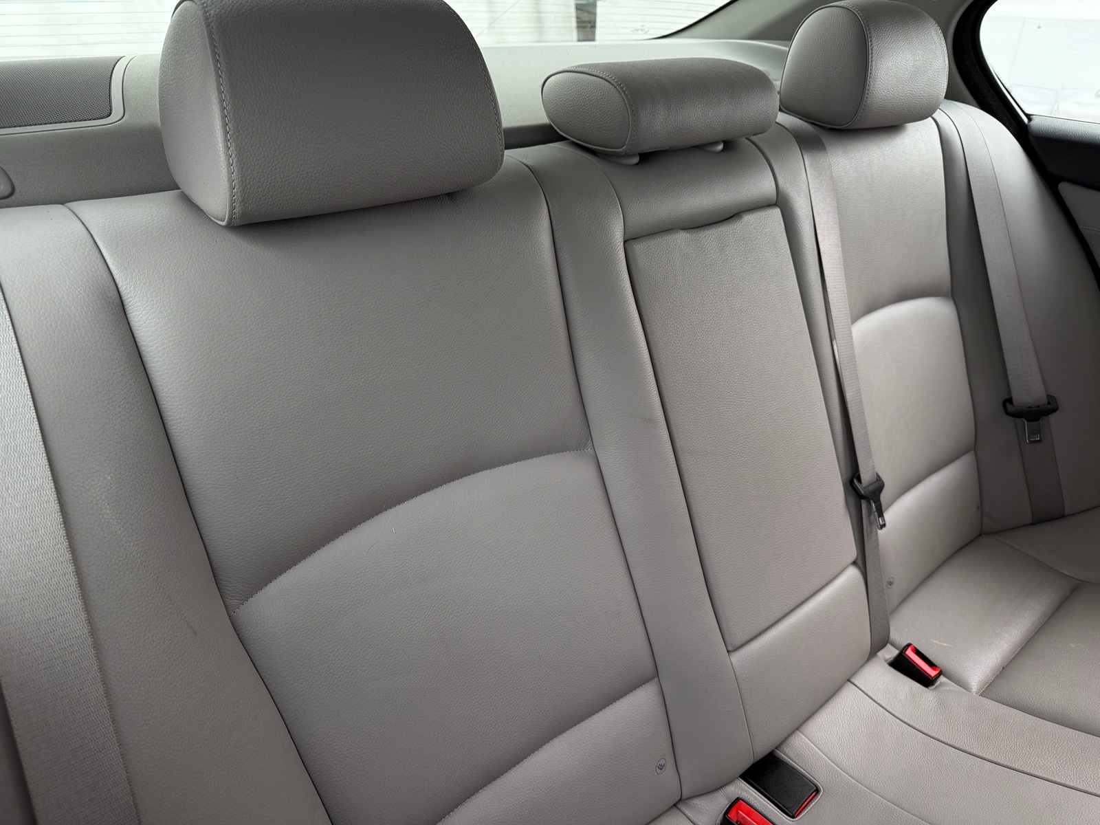 Thumbnail: 2011 BMW 5 Series - 5
