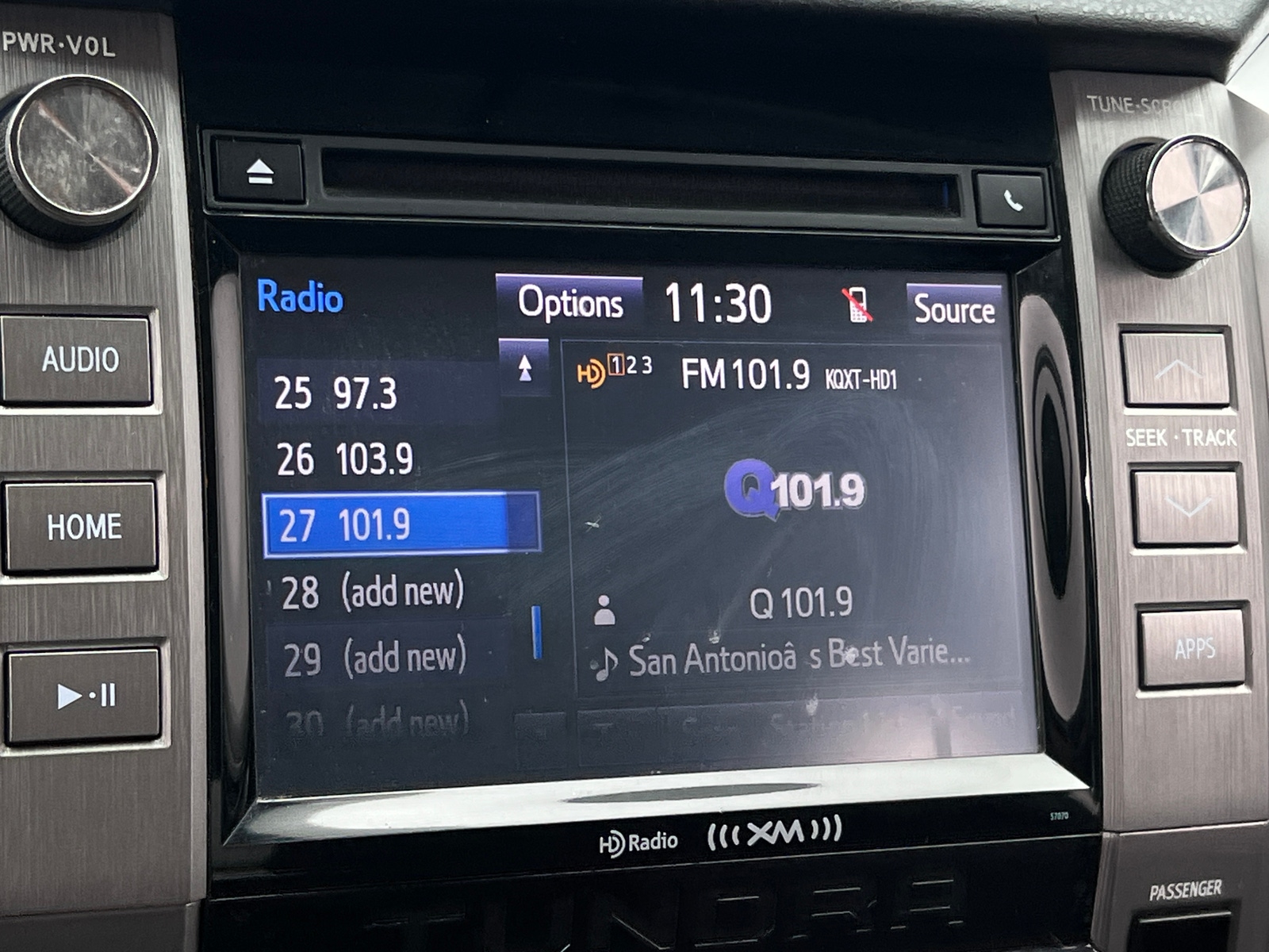 Thumbnail: 2015 Toyota Tundra - 4