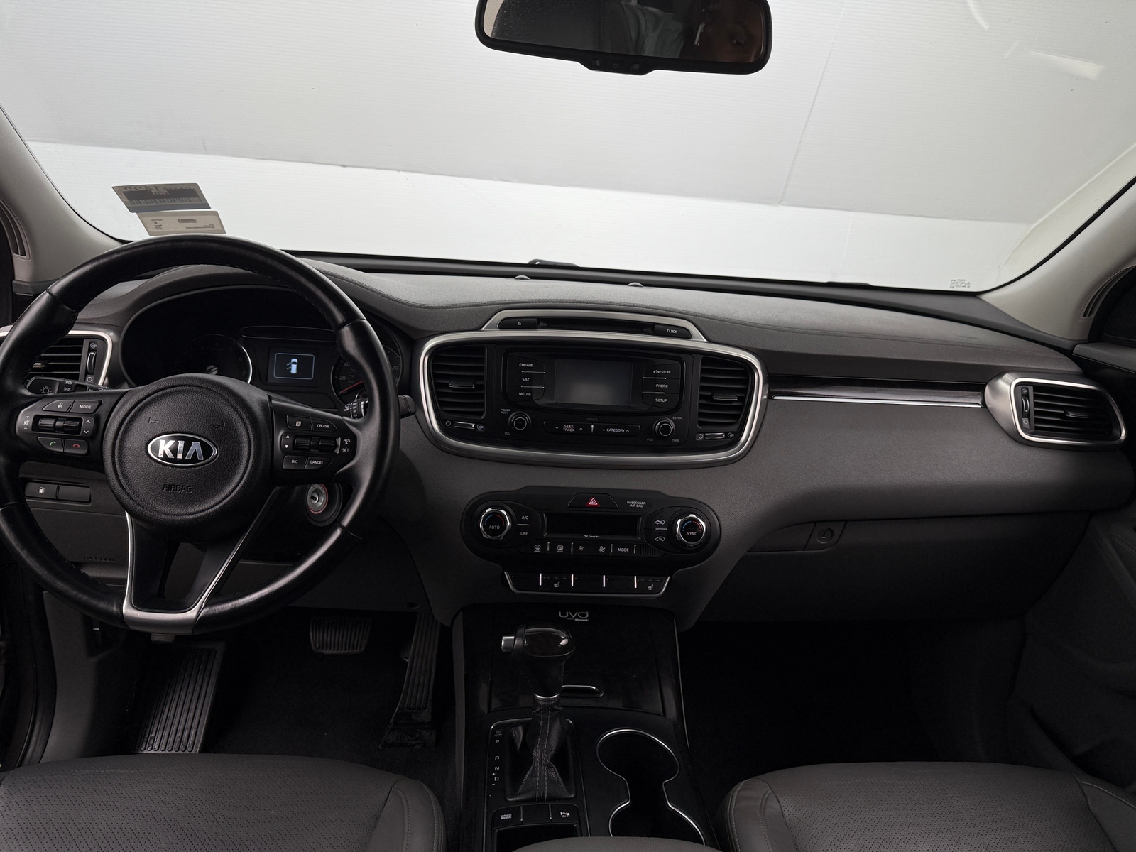 Thumbnail: 2016 Kia Sorento - 2