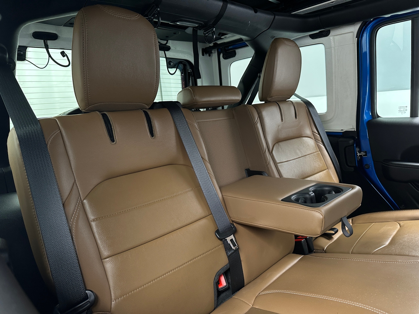 Thumbnail: 2021 Jeep Wrangler - 5
