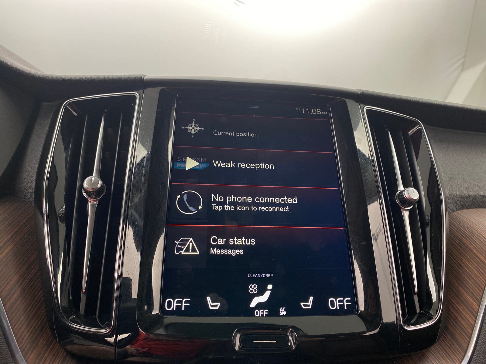 Thumbnail: 2018 Volvo XC60 - 3