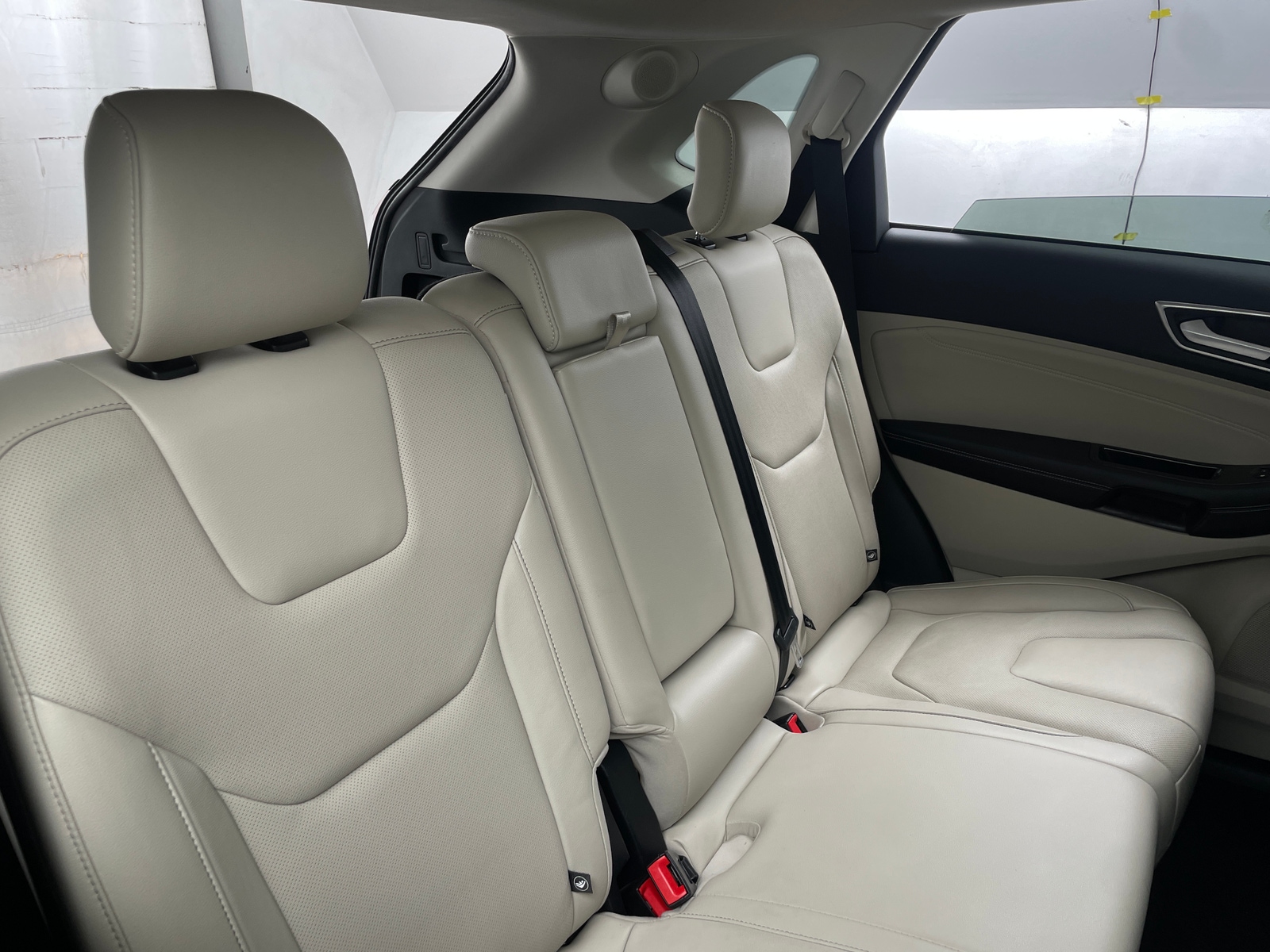 Thumbnail: 2020 Ford Edge - 5