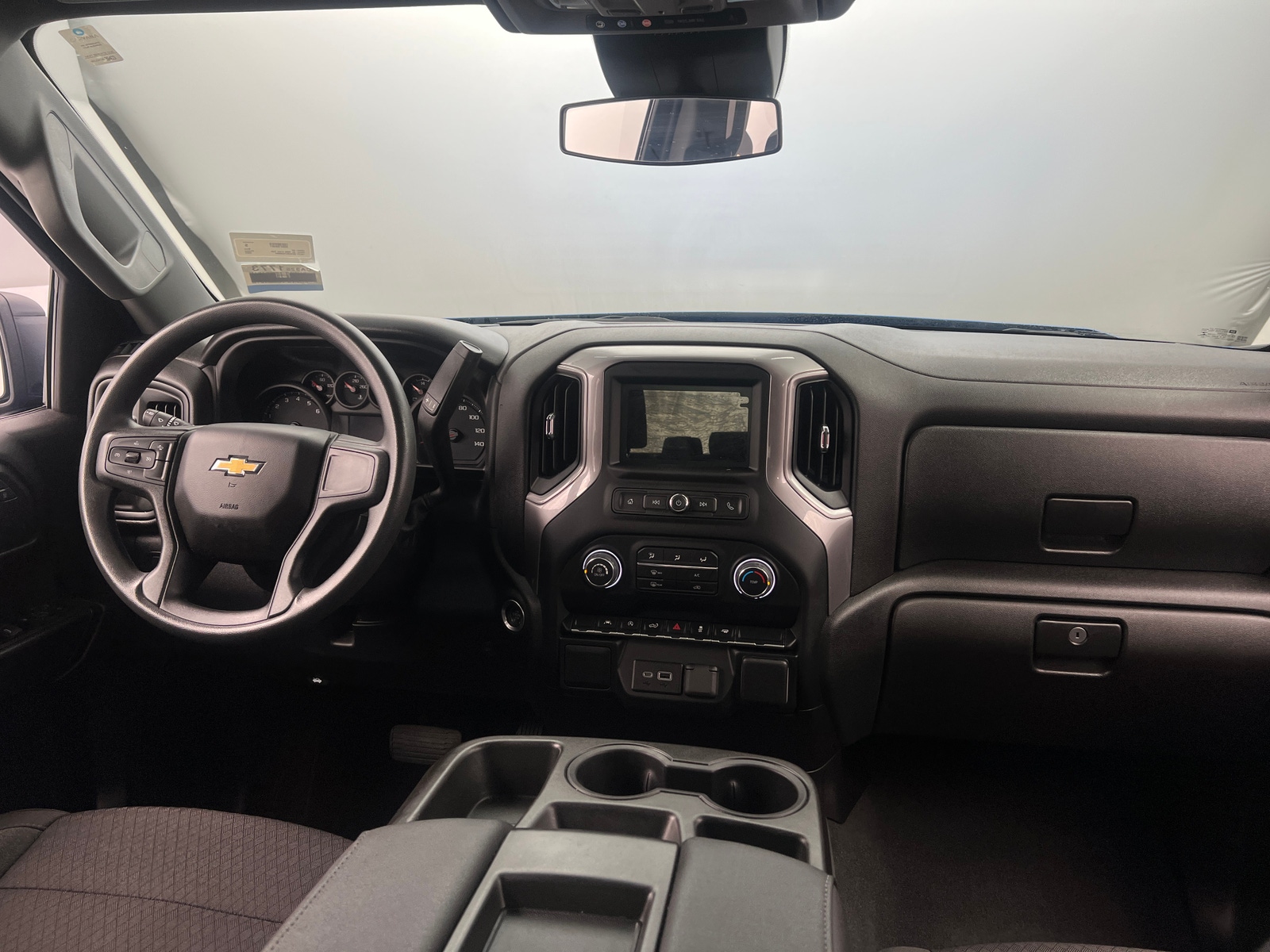 Thumbnail: 2022 Chevrolet Silverado 1500 - 3
