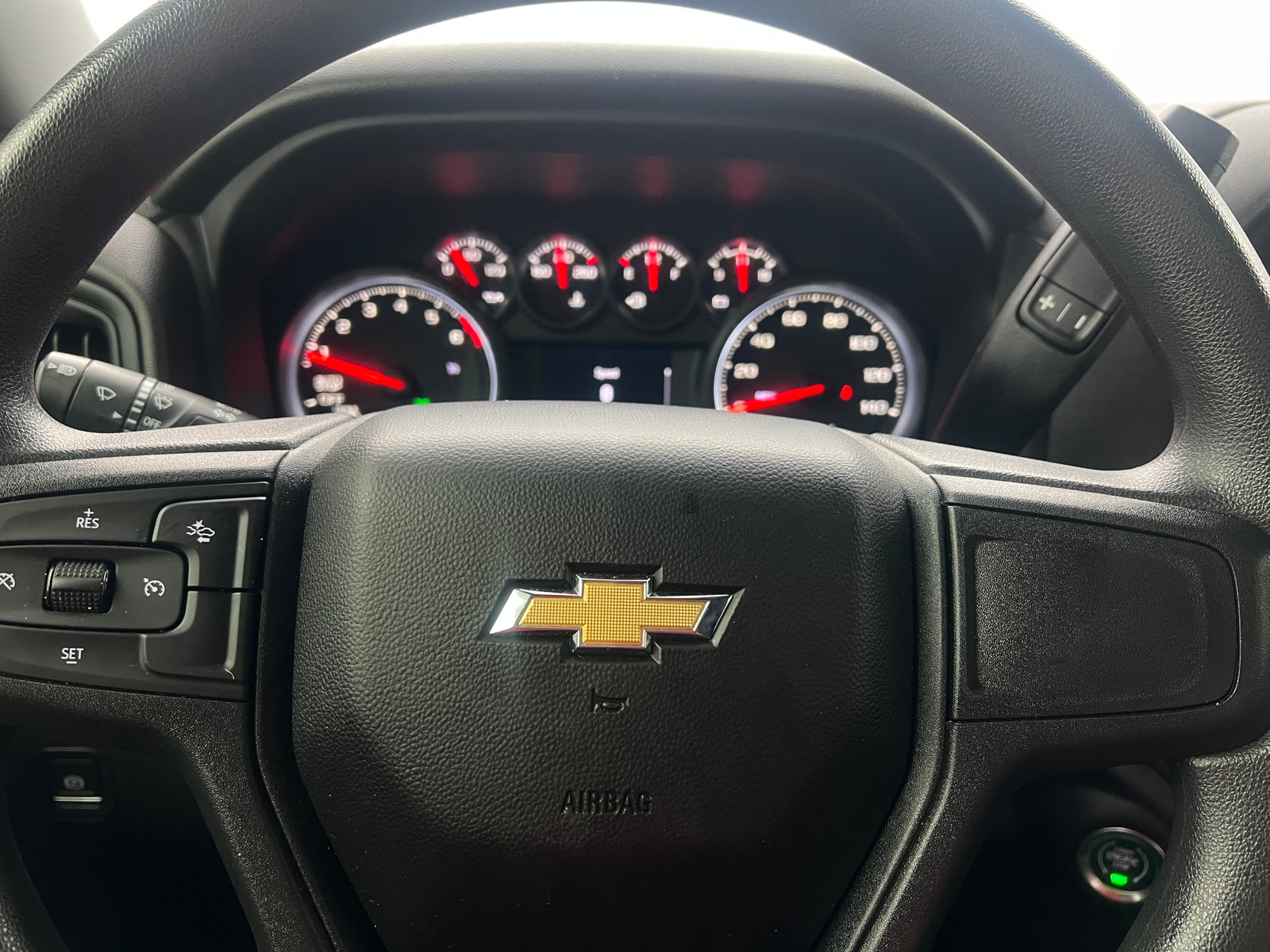 Thumbnail: 2022 Chevrolet Silverado 1500 - 5