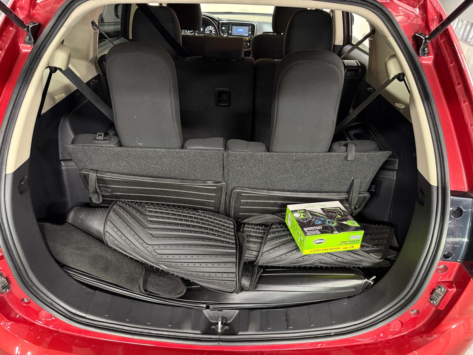 Thumbnail: 2019 Mitsubishi Outlander - 7