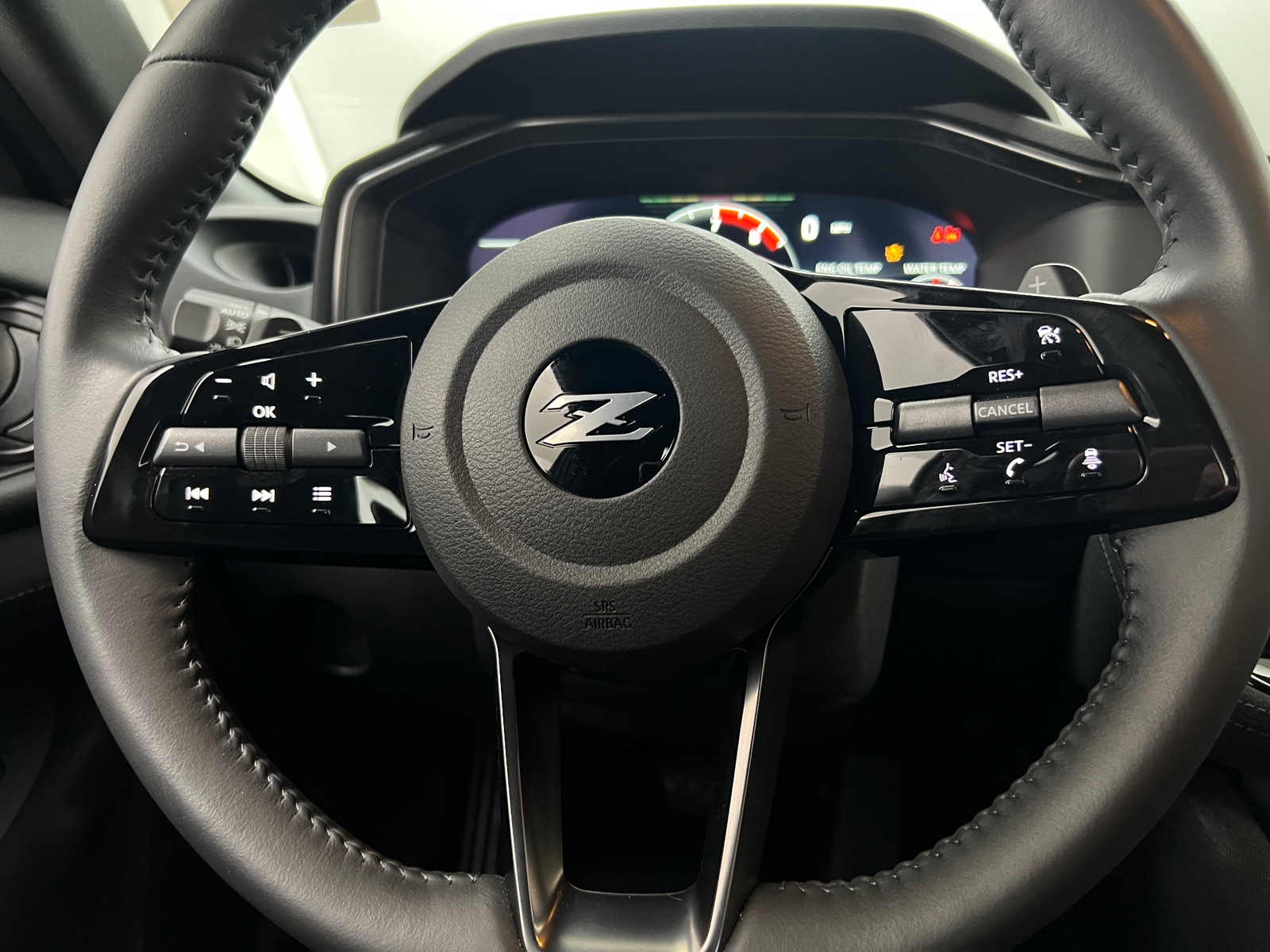 Thumbnail: 2025 Nissan Z - 4