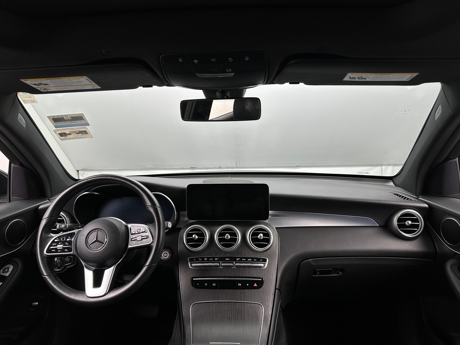 Thumbnail: 2020 Mercedes-Benz GLC - 2