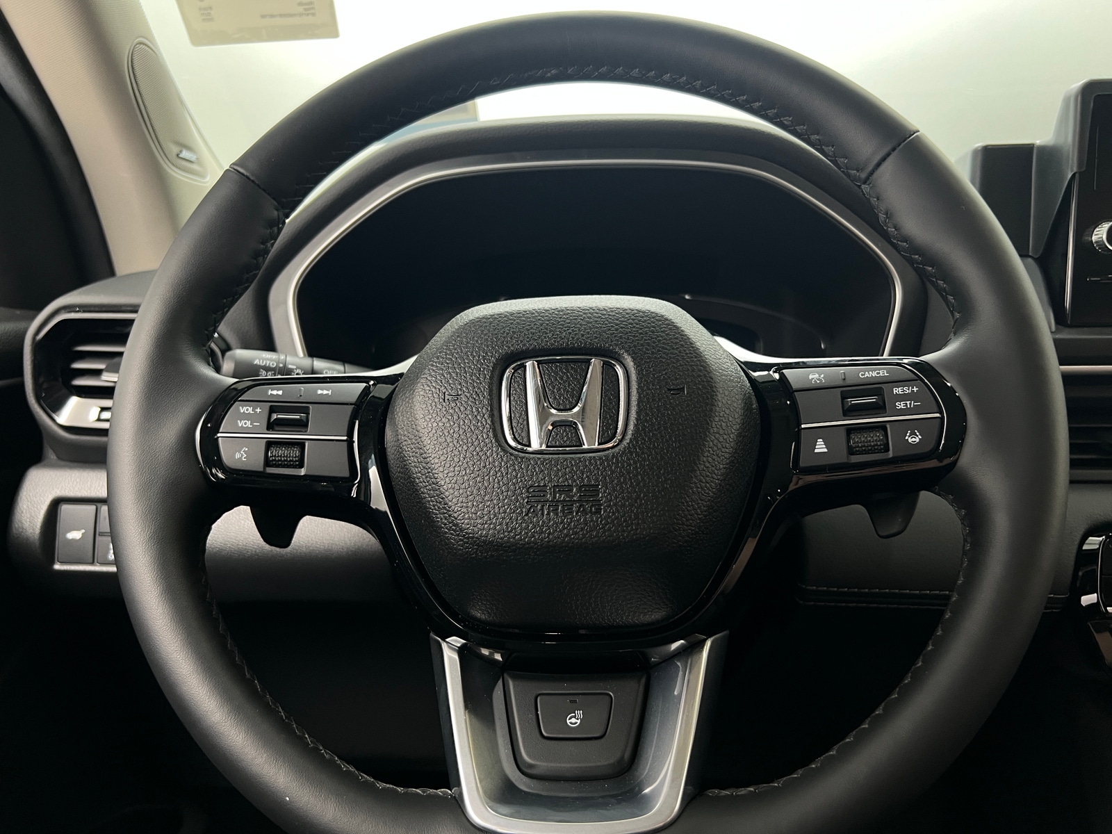 Thumbnail: 2025 Honda Pilot - 4