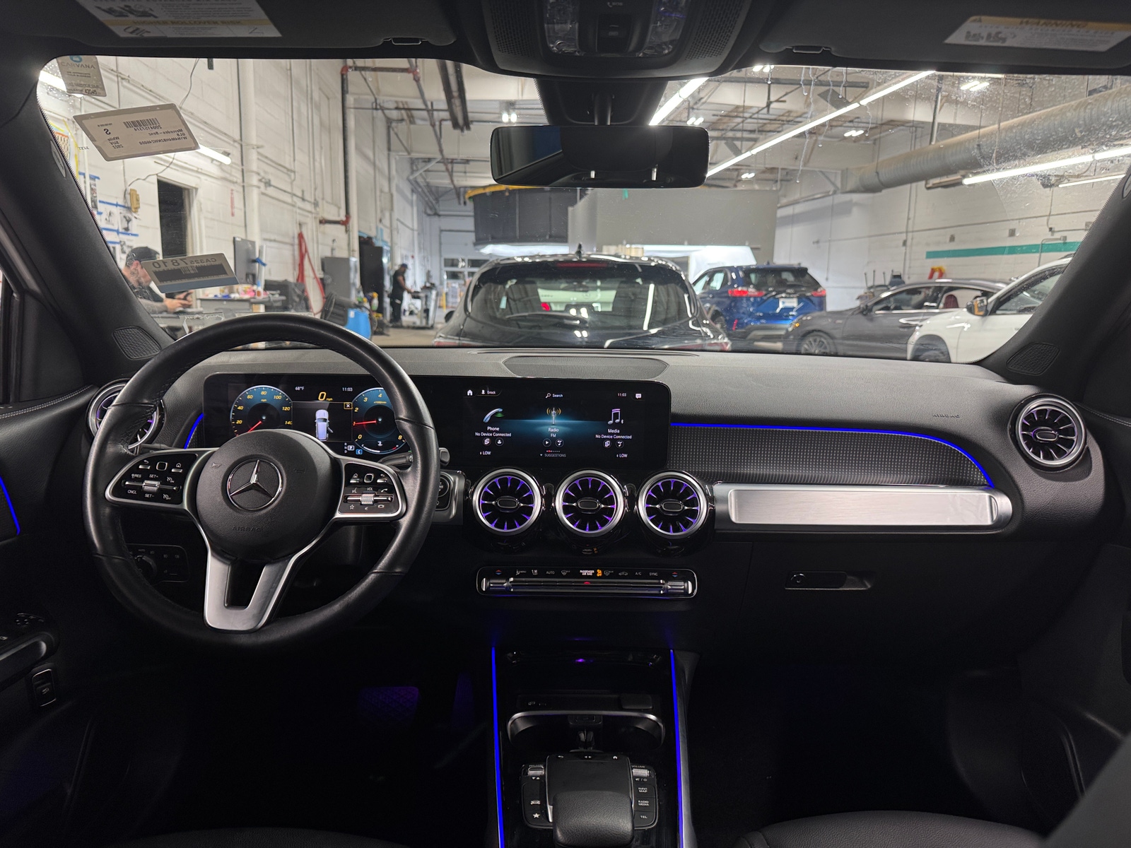 Thumbnail: 2022 Mercedes-Benz GLB - 2