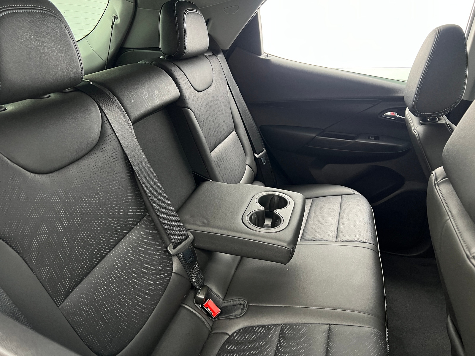 Thumbnail: 2023 Chevrolet Bolt EV - 5