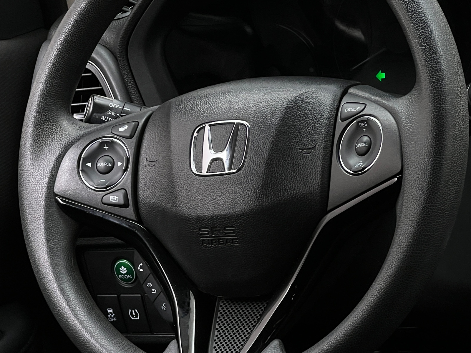 Thumbnail: 2016 Honda HR-V - 5