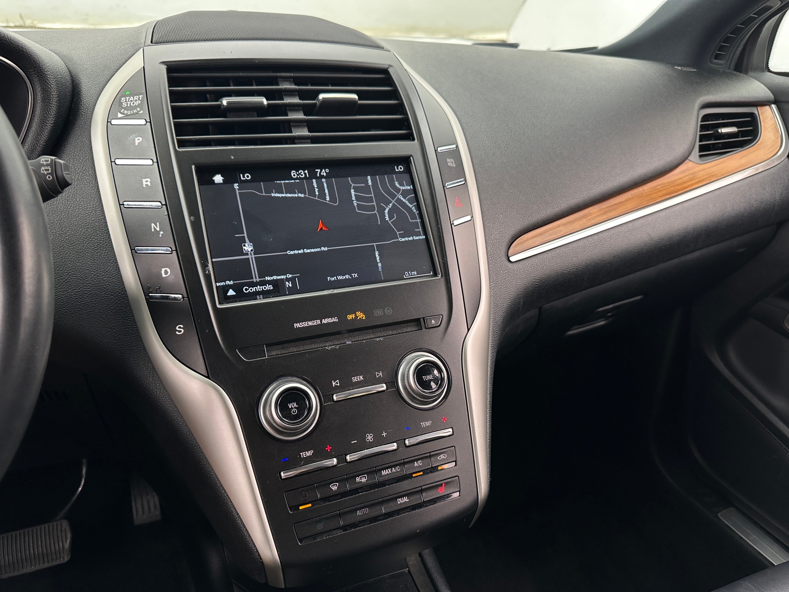 Thumbnail: 2019 Lincoln MKC - 3