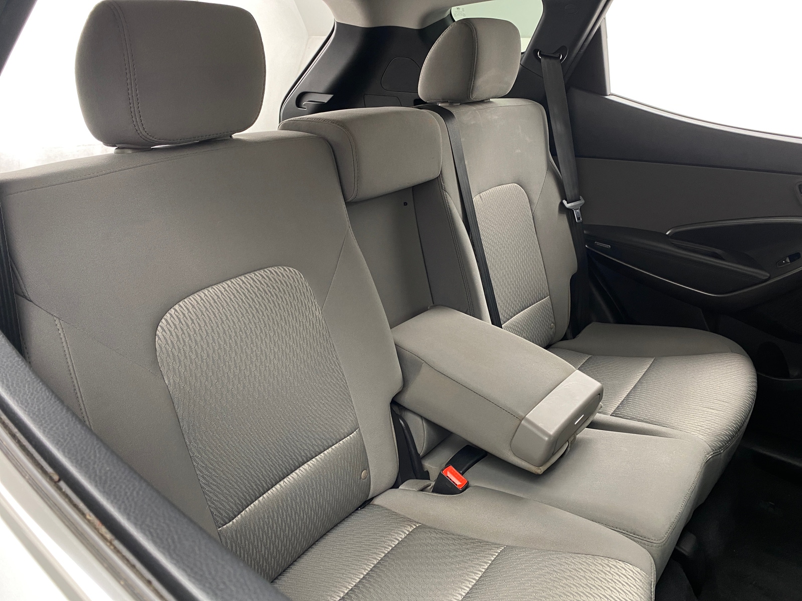 Thumbnail: 2017 Hyundai Santa Fe - 6