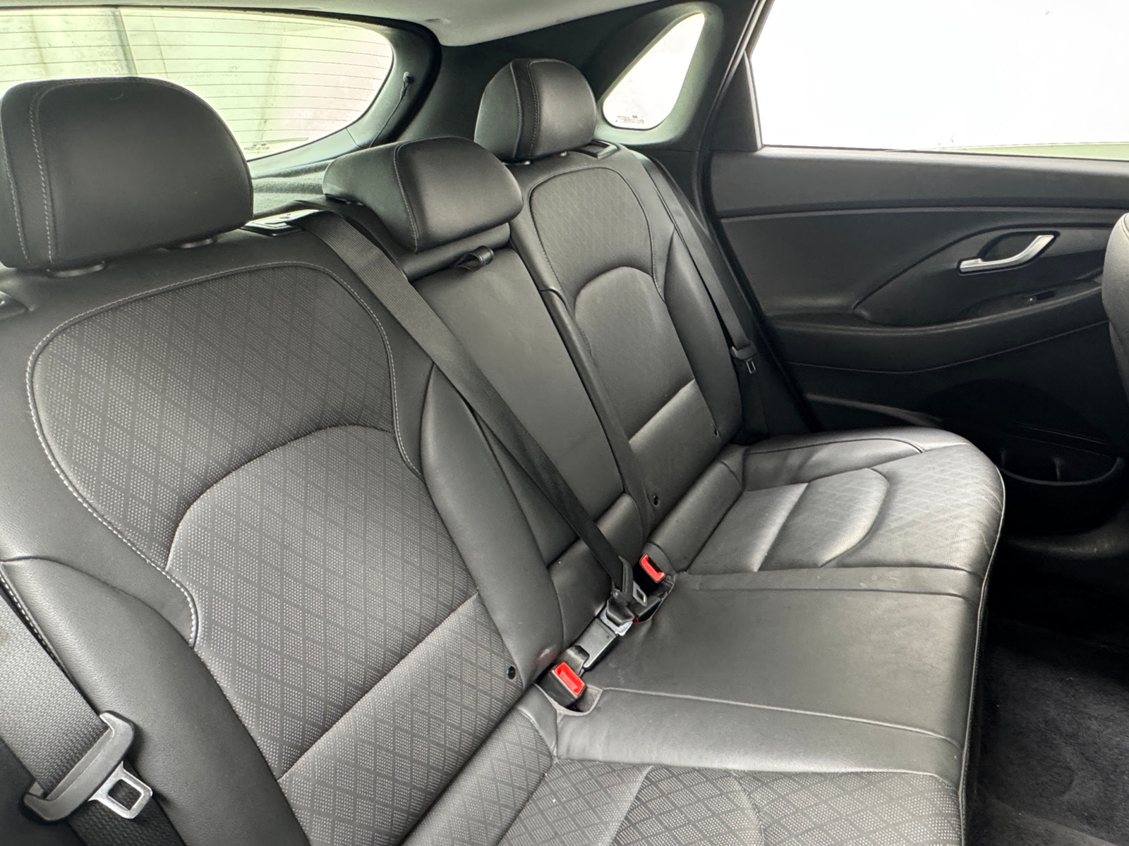 Thumbnail: 2019 Hyundai Elantra - 5