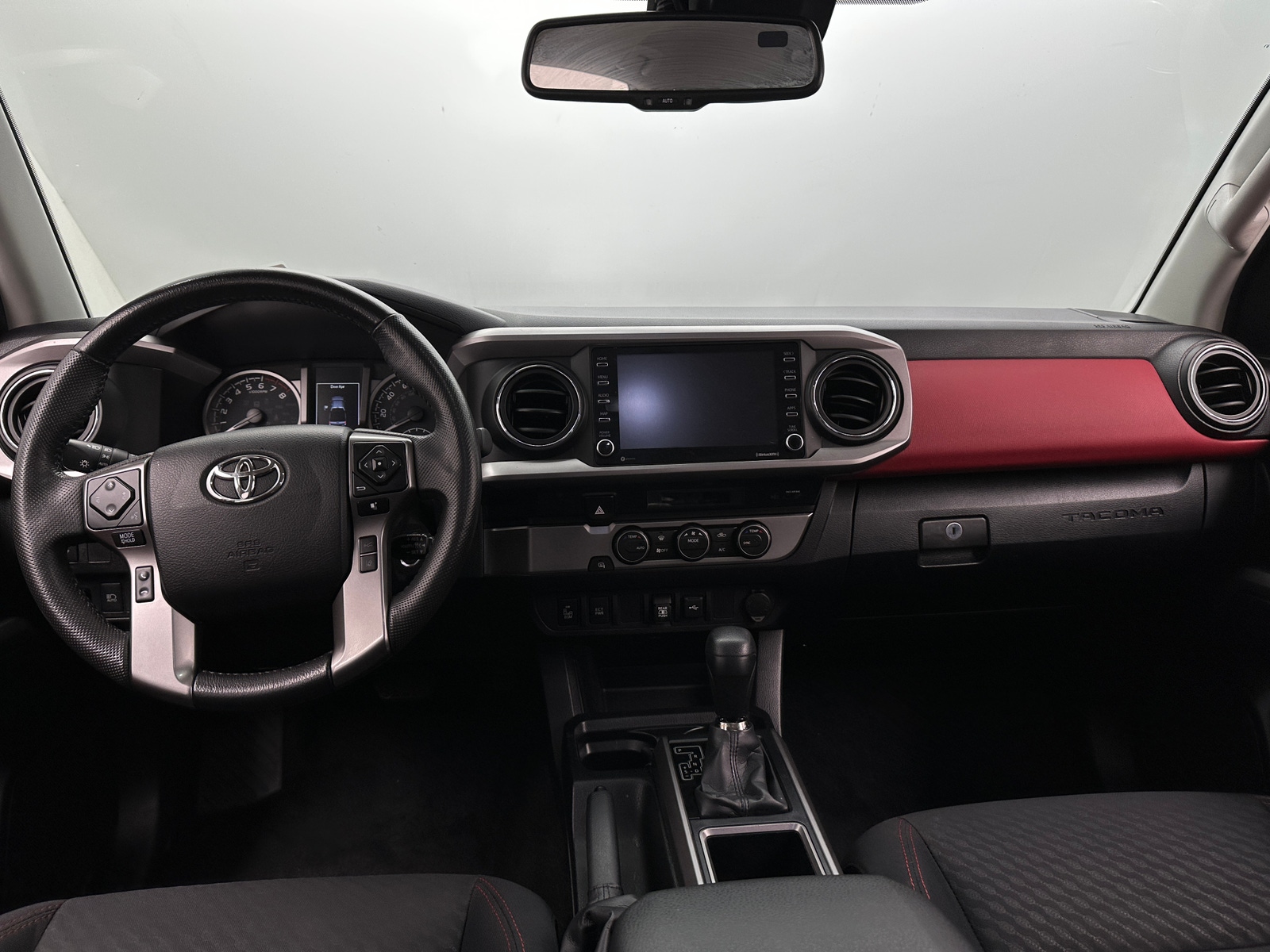 Thumbnail: 2022 Toyota Tacoma - 3