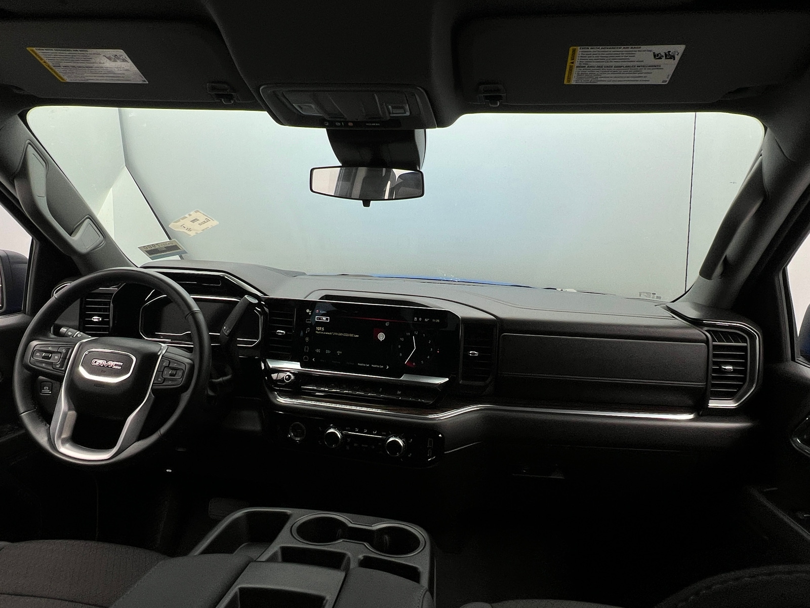 Thumbnail: 2024 GMC Sierra 1500 - 3