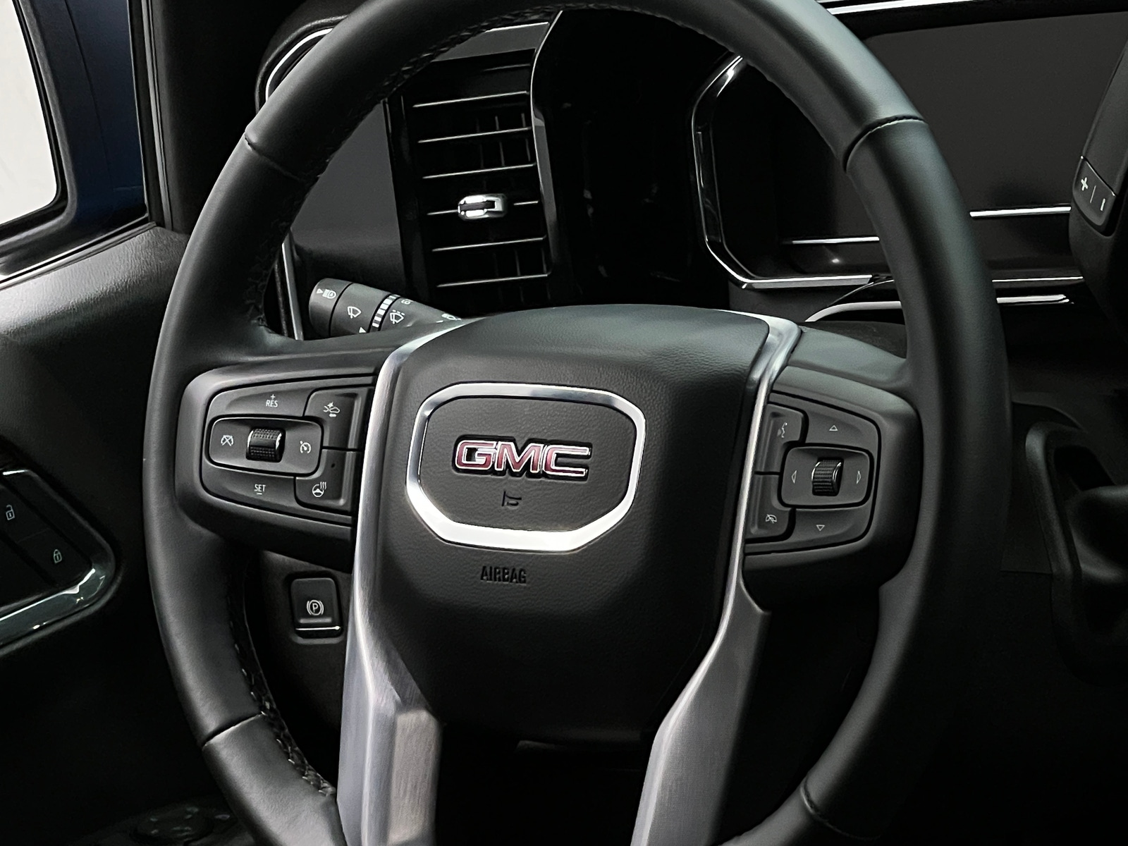 Thumbnail: 2024 GMC Sierra 1500 - 5