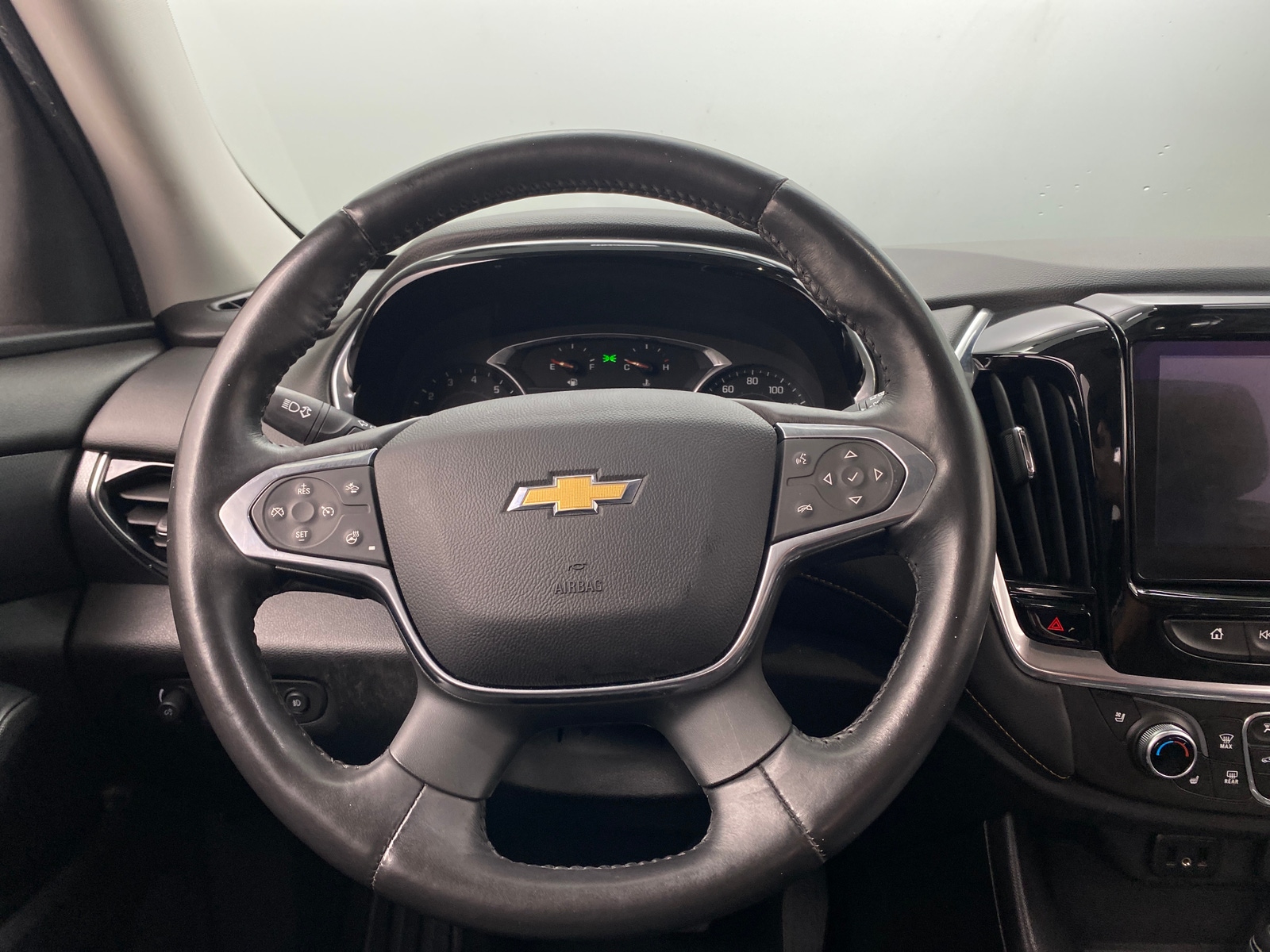 Thumbnail: 2018 Chevrolet Traverse - 4