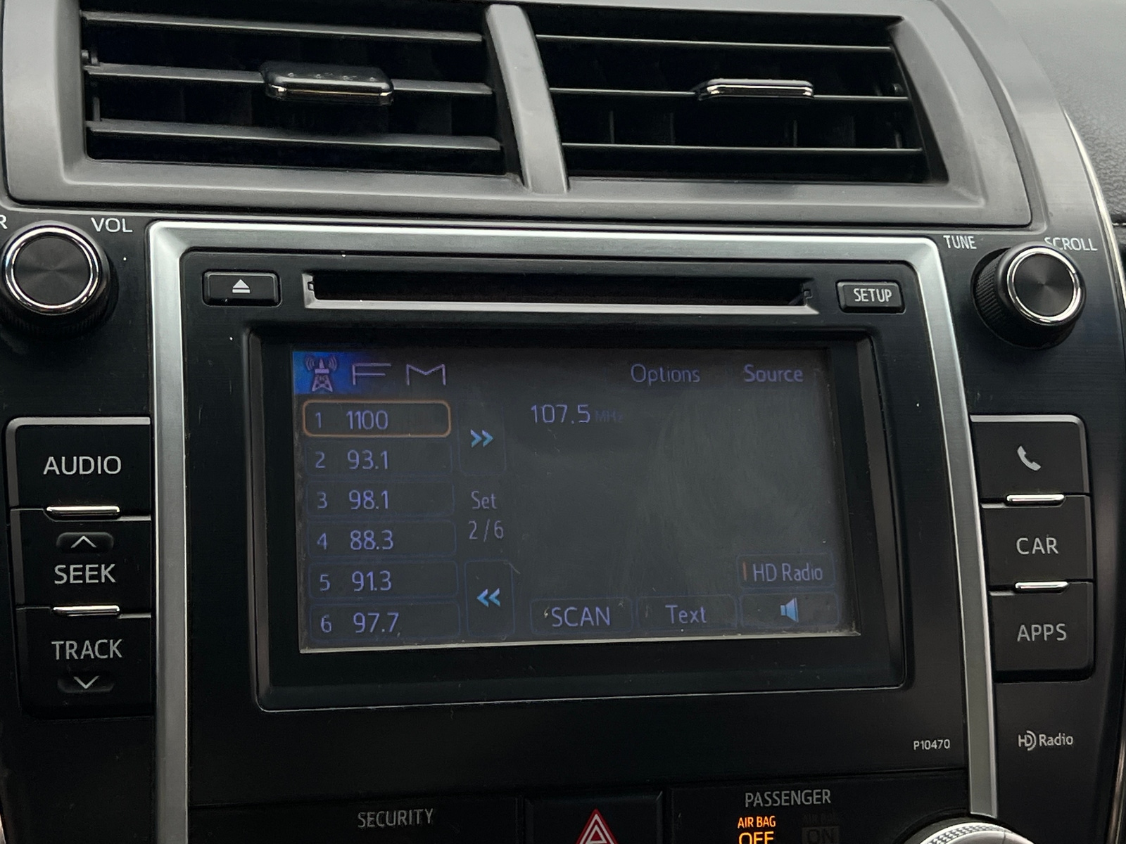 Thumbnail: 2013 Toyota Camry - 4