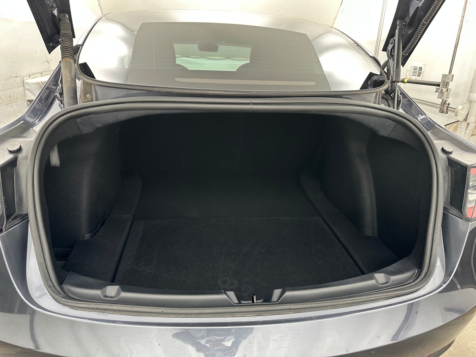 Thumbnail: 2023 Tesla Model 3 - 5
