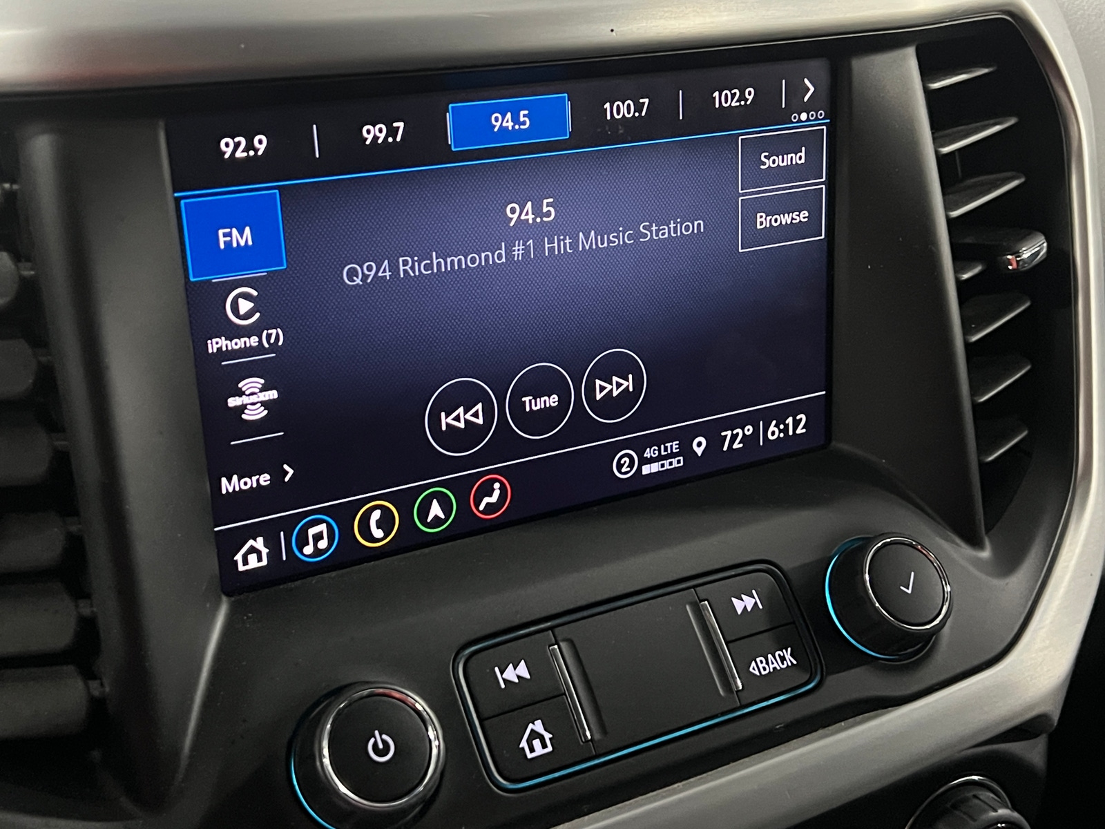 Thumbnail: 2023 GMC Acadia - 3