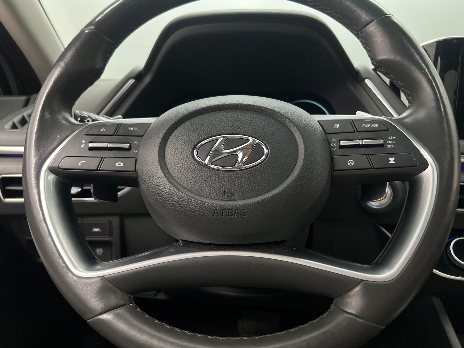 Thumbnail: 2021 Hyundai Sonata - 4