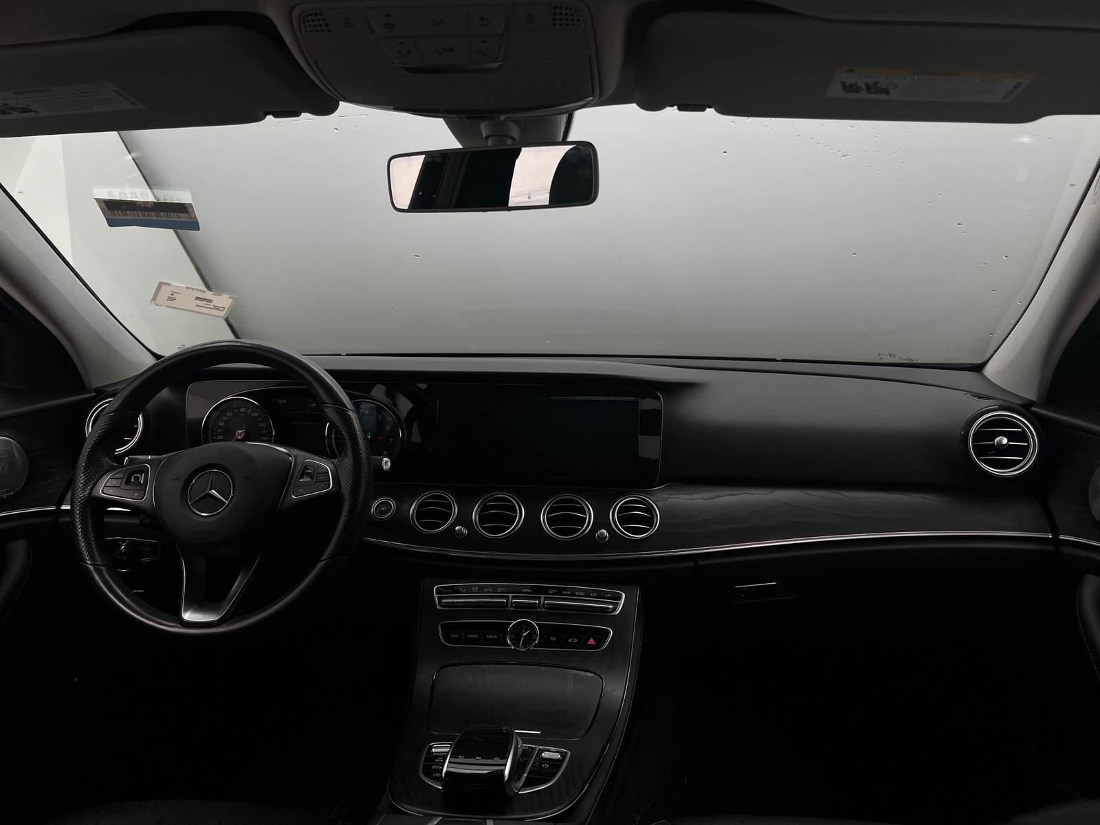 Thumbnail: 2018 Mercedes-Benz E-Class - 2