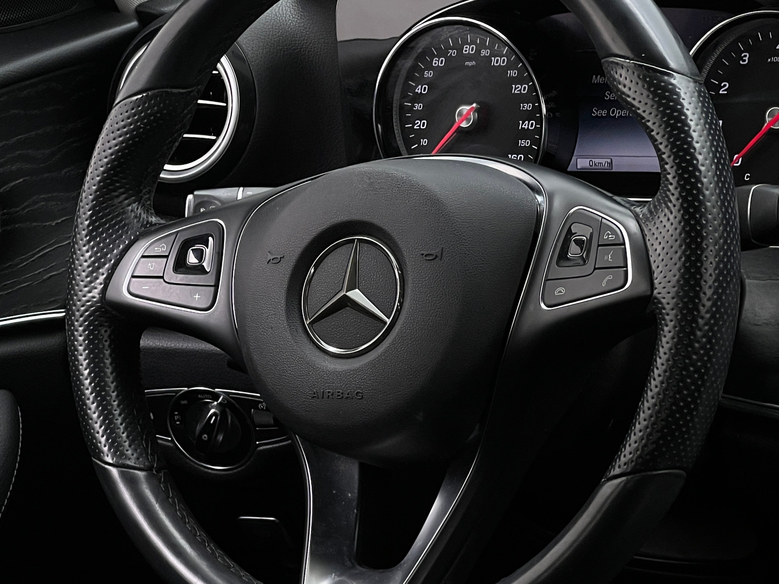 Thumbnail: 2018 Mercedes-Benz E-Class - 4