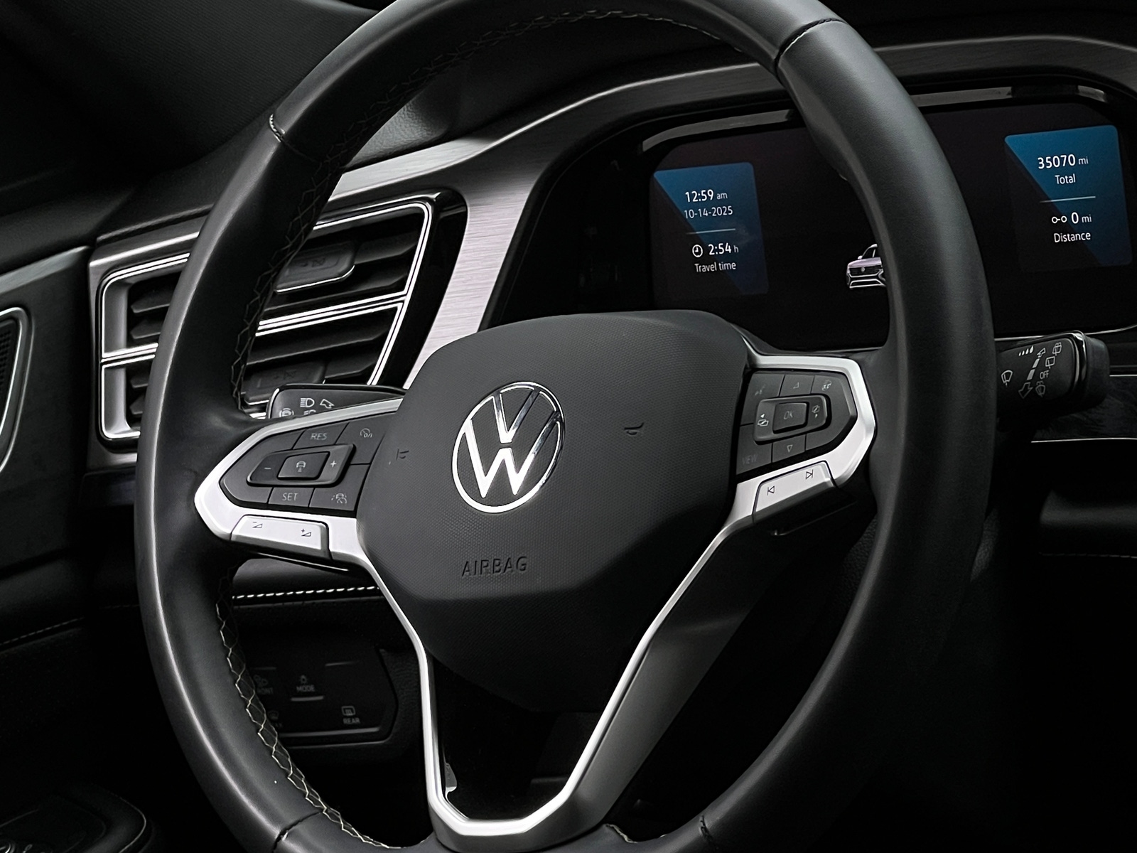 Thumbnail: 2024 Volkswagen Atlas - 4