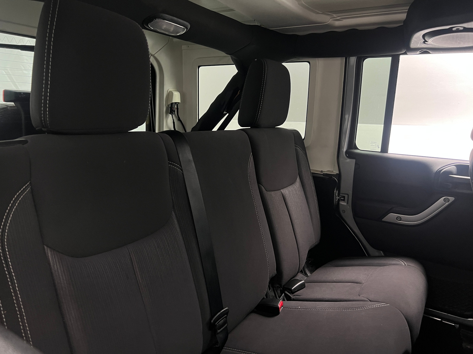 Thumbnail: 2013 Jeep Wrangler - 6
