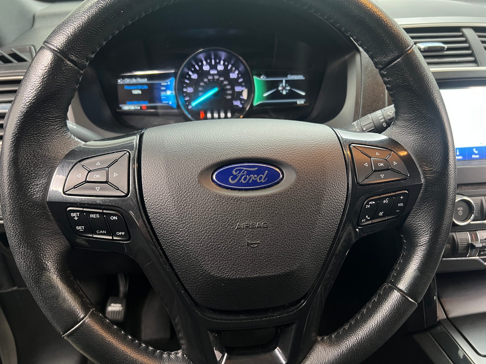 Thumbnail: 2018 Ford Explorer - 5