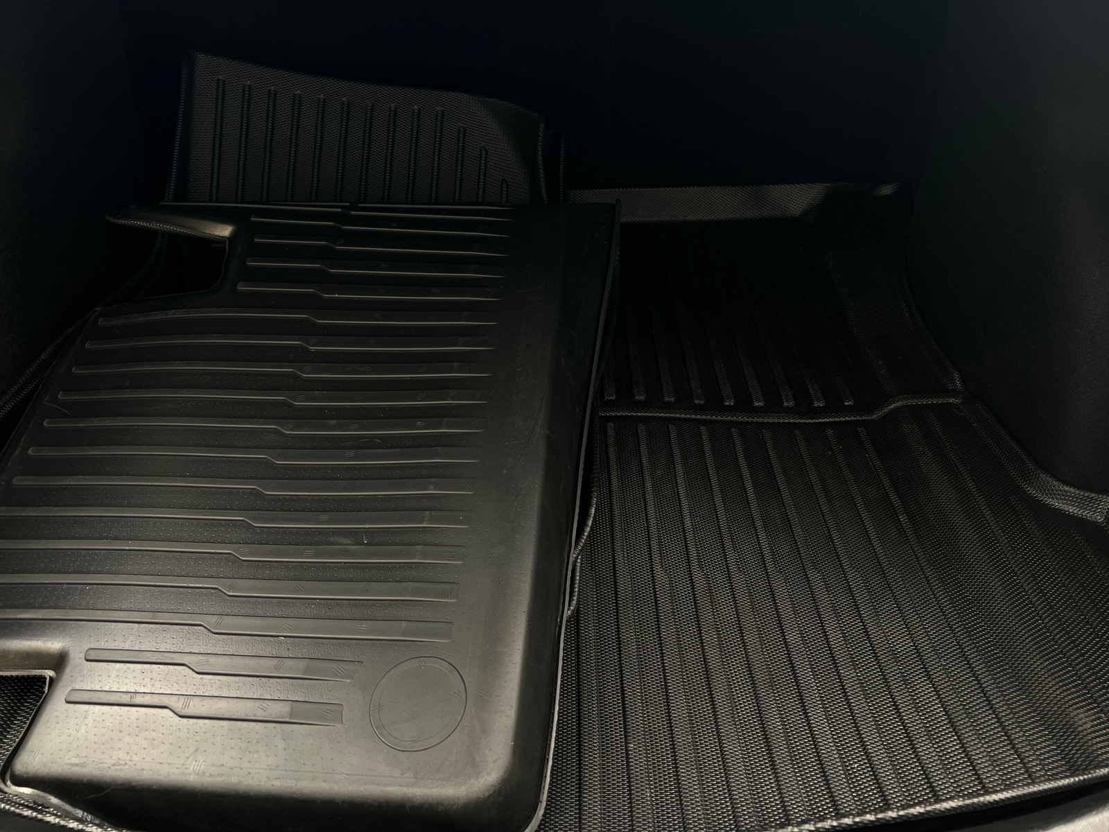 Thumbnail: 2023 Tesla Model 3 - 5
