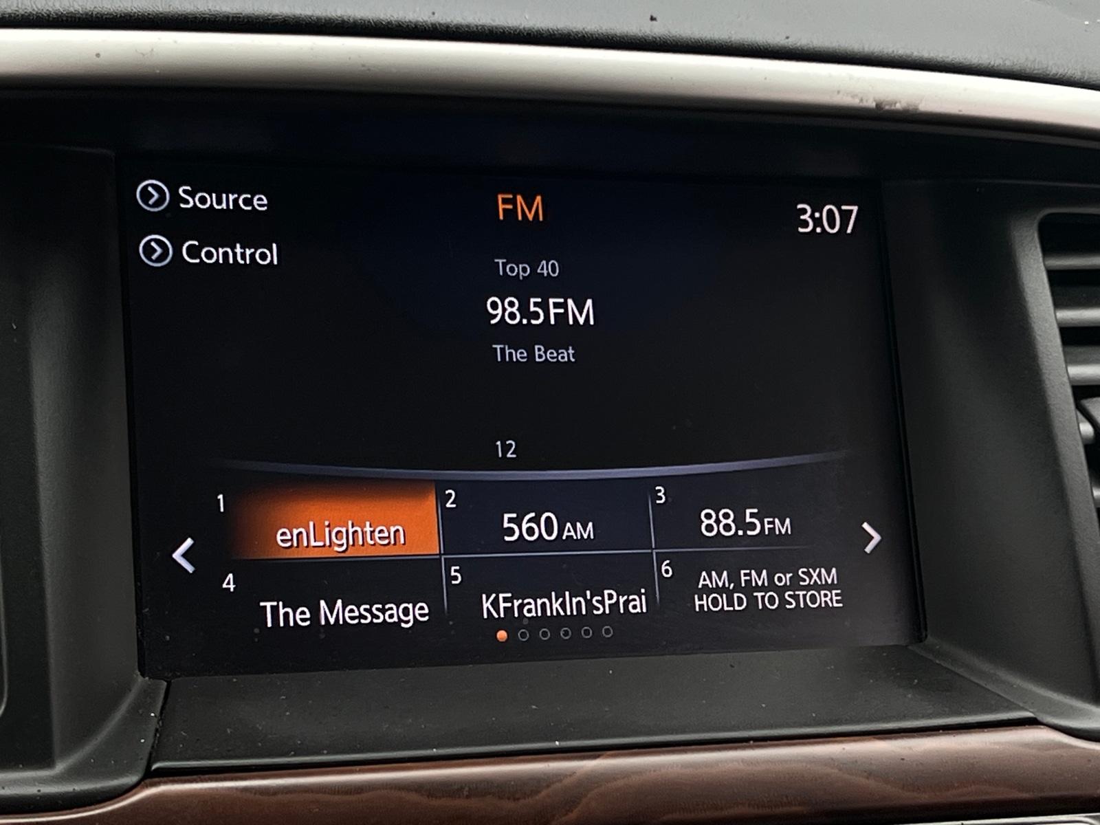Thumbnail: 2018 Nissan Pathfinder - 3