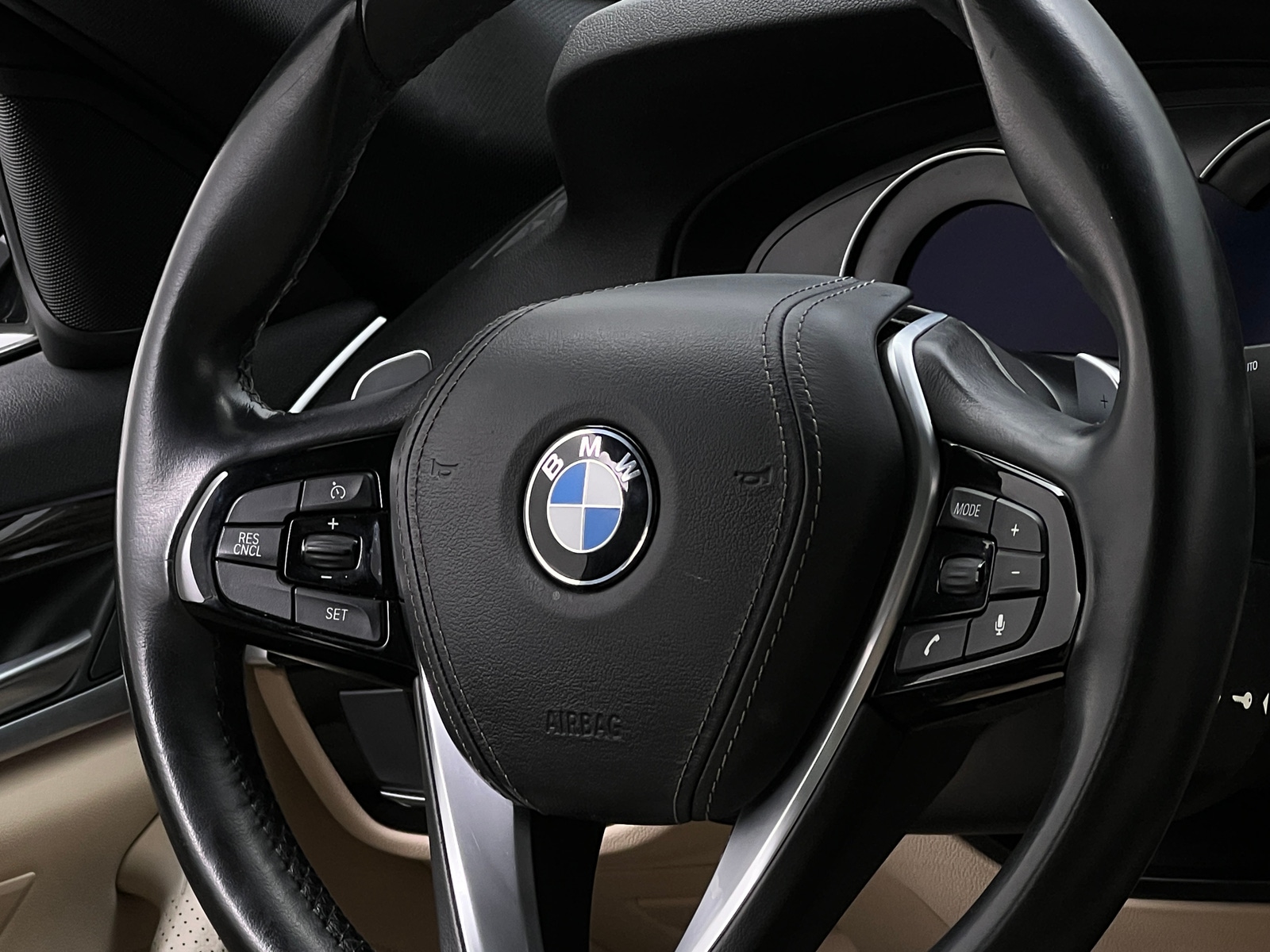 Thumbnail: 2019 BMW 5 Series - 4