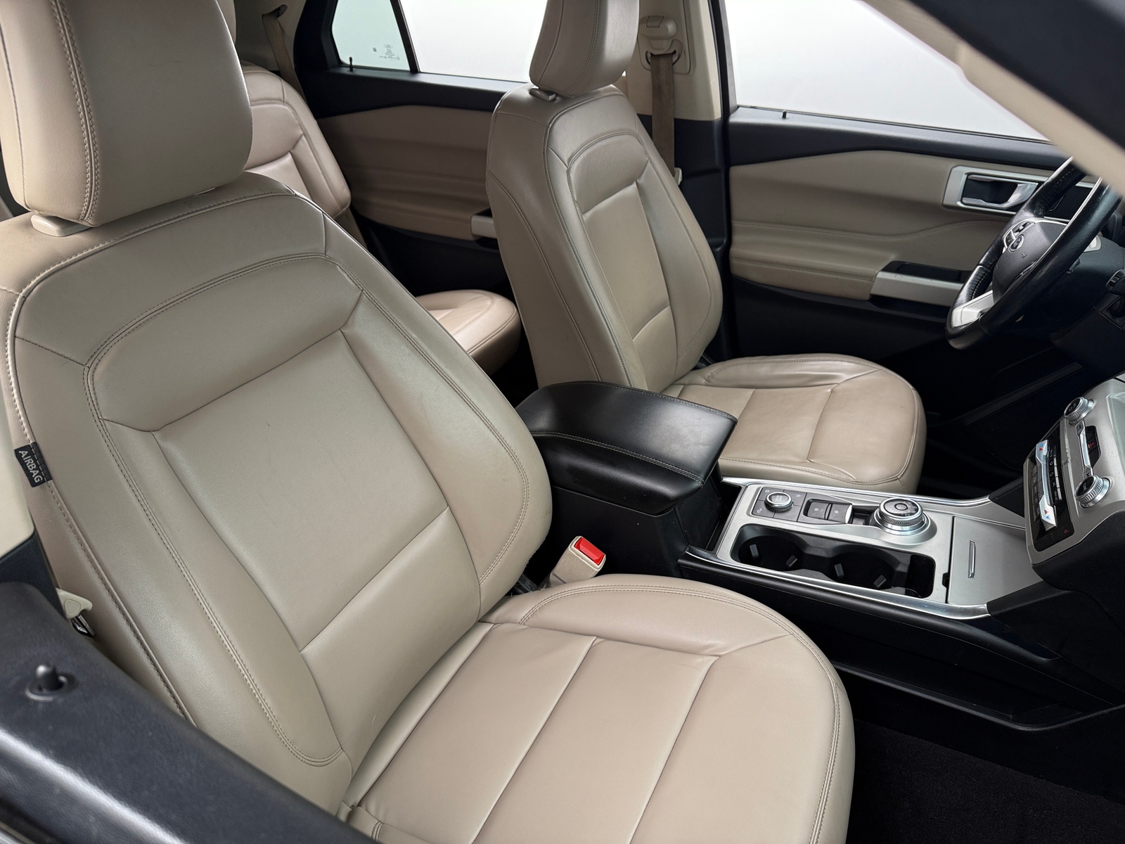 Thumbnail: 2021 Ford Explorer - 2